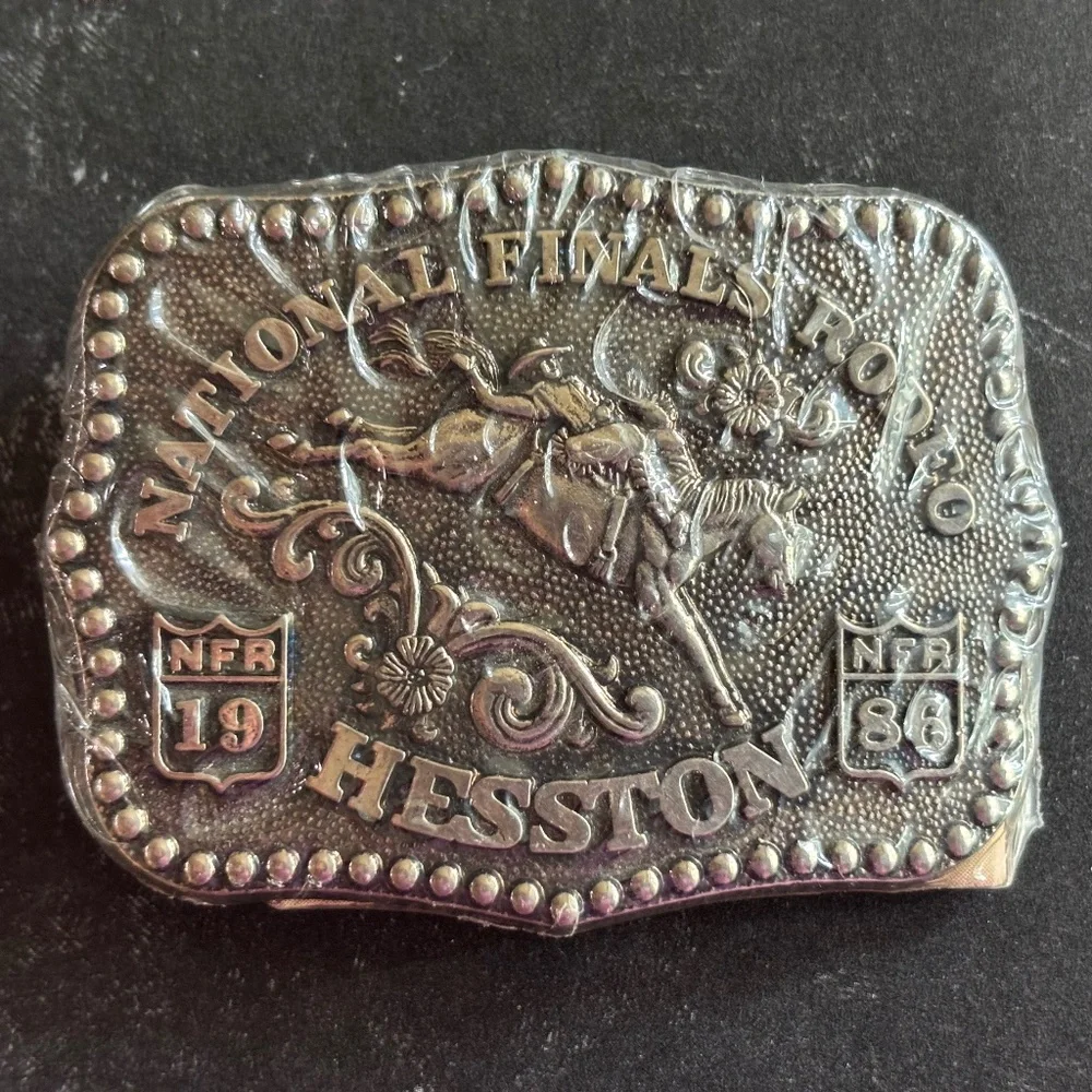 Hesston 1986 Bronze Youth National Finals Rodeo Commemorative Series Bel…